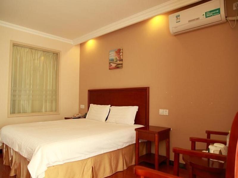 Greentree Inn Ningbo Cconvention Center East Bus Station Express Hotel Bagian luar foto