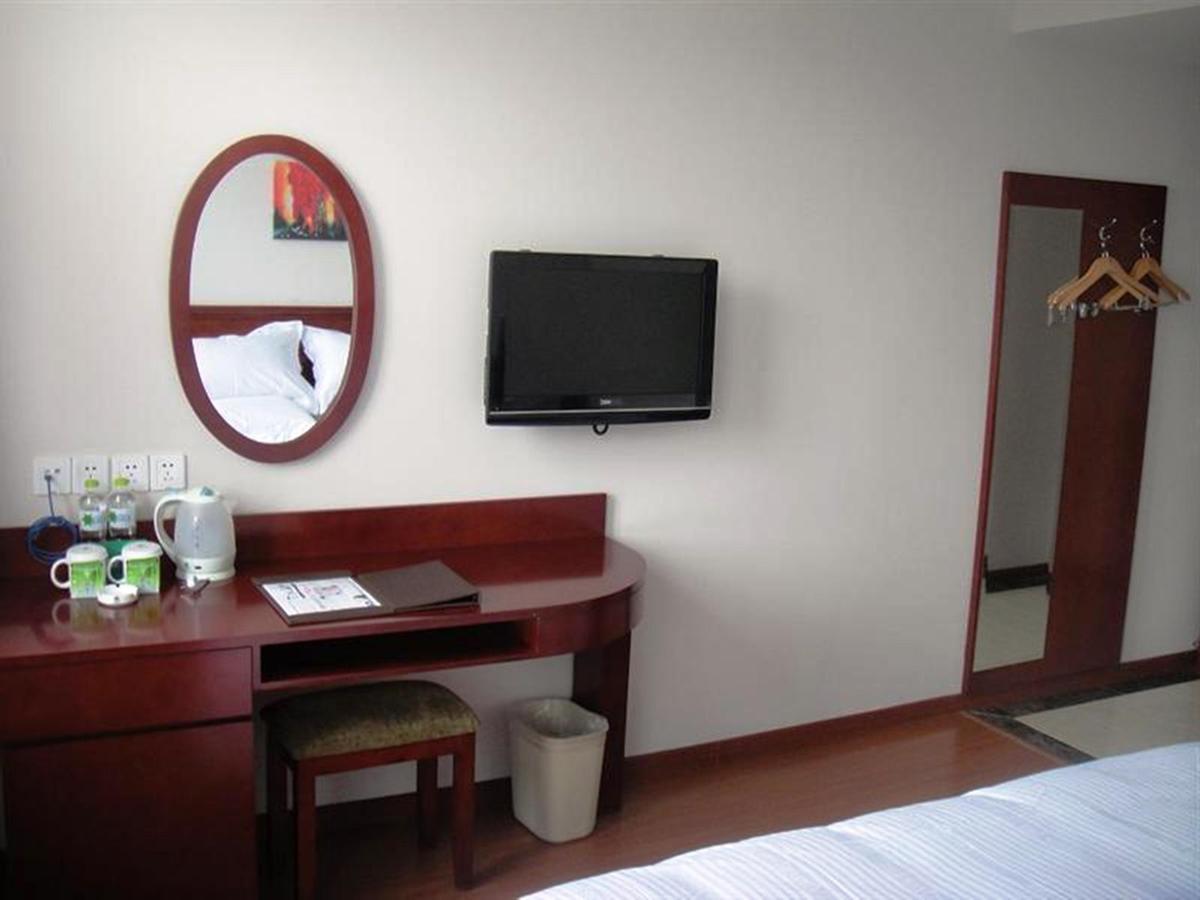 Greentree Inn Ningbo Cconvention Center East Bus Station Express Hotel Bagian luar foto
