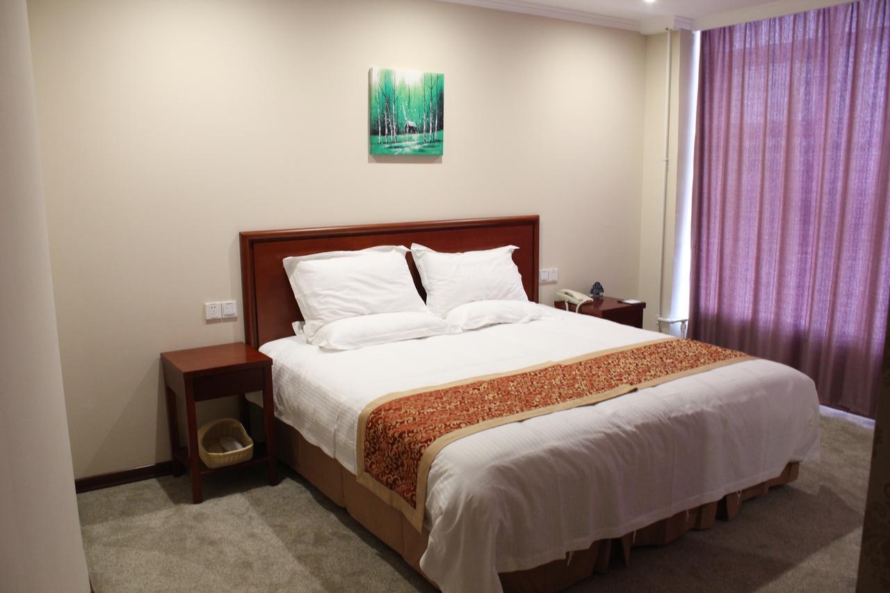 Greentree Inn Ningbo Cconvention Center East Bus Station Express Hotel Bagian luar foto