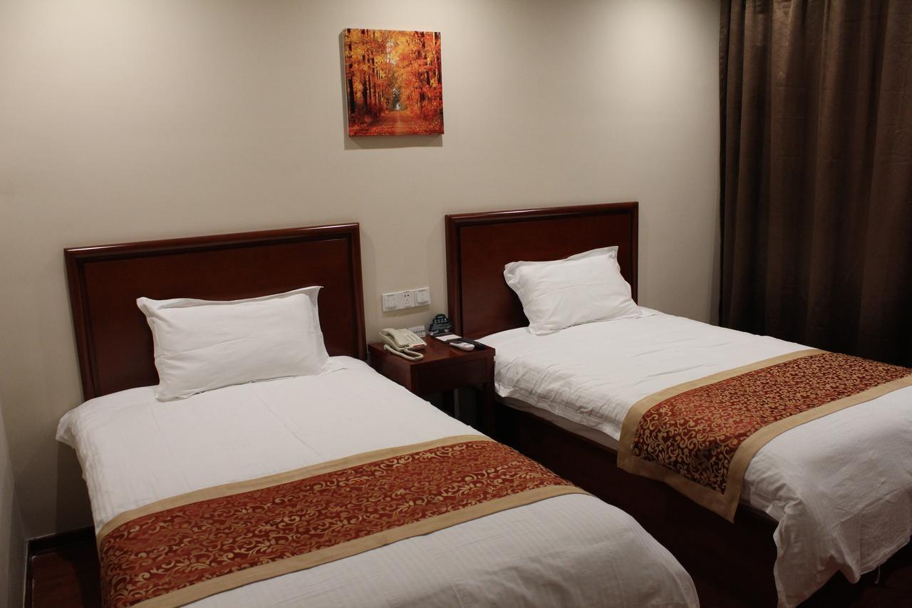 Greentree Inn Ningbo Cconvention Center East Bus Station Express Hotel Bagian luar foto